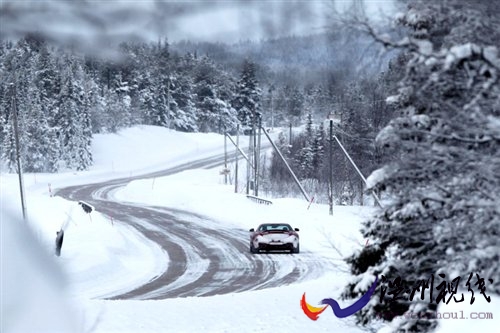 浪漫之旅 冰雪试驾2011款奔驰SLS AMG 汽车之家