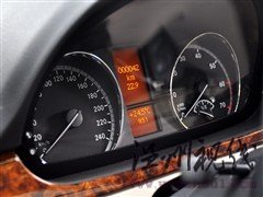 奔驰 福建戴姆勒 唯雅诺 2010款 2.5l 尊贵版