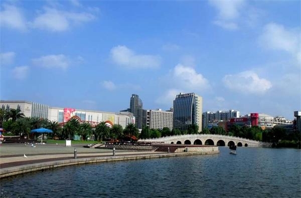 中国最富20大城市排行榜第19名：浙江台州市。 