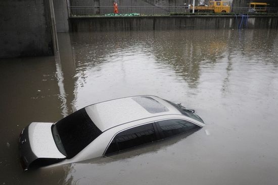 杭州暴雨