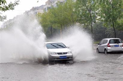 山东胶南大雨