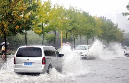 山东胶南大雨