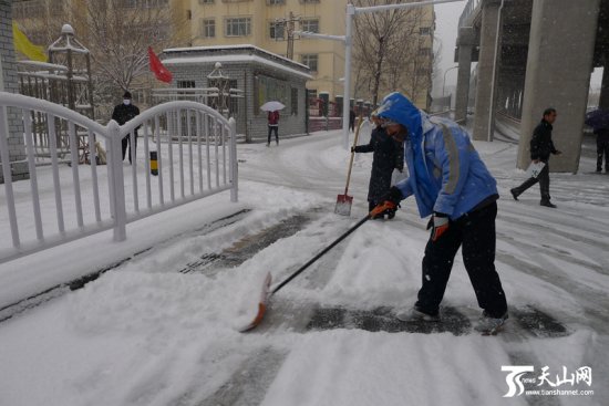 乌鲁木齐大雪