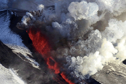 堪察加半岛火山喷发