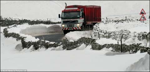 英国25日再迎大雪 恶劣天气已造成10人死亡