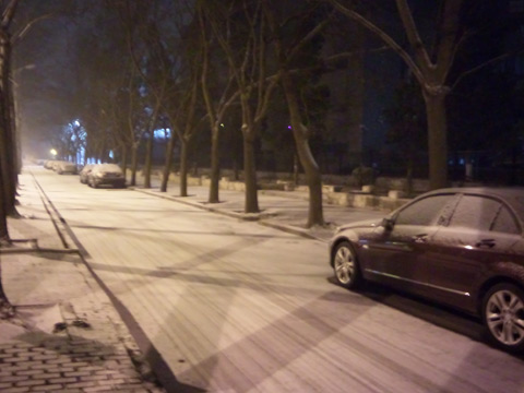 北京出现降雪