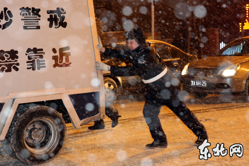 哈尔滨2月28日大雪