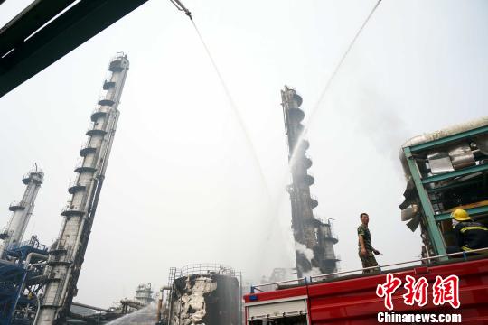 河南新乡化工厂发生爆炸 调查发现伤者不只企业上报的5人