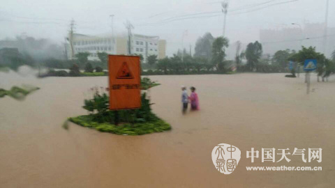 广西钦州暴雨