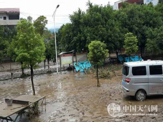 重庆云阳暴雨造成8人遇难24人失踪