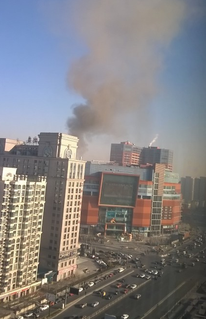 北京朝阳大悦城着火