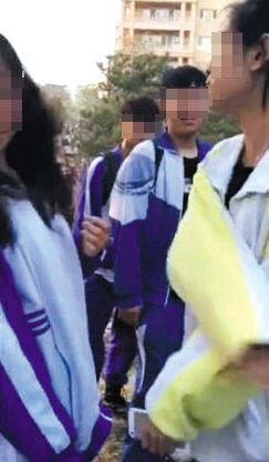 北京105中学女生被打视频截图