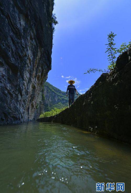 湖北人工绝壁天河