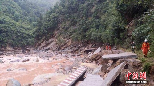 四川省叙永县暴雨洪灾泥石流灾害