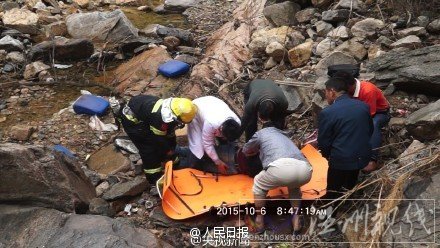 霍山县重大交通事故现场