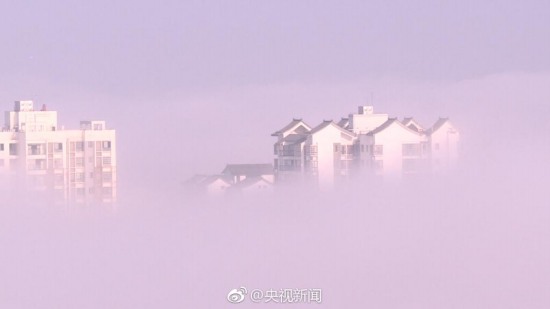 重庆现平流雾美景